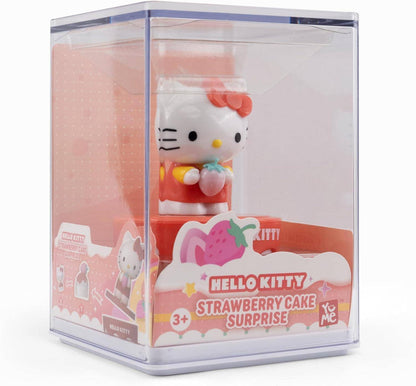 Sanrio - Minifigur Strawberry Cake Surprise Hello Kitty - 8 cm