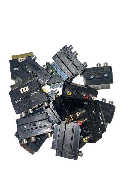 Adapter - Cinch auf Scart mit S-Video - Verschiedene Dritthersteller (Gebraucht)