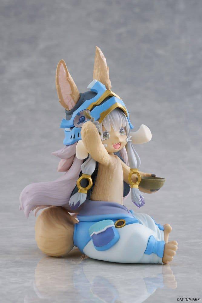 Made in Abyss - Statue Nanachi Mealtime - 13 cm
