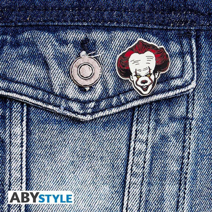 Stephen Kings Es - Anstecker Pennywise