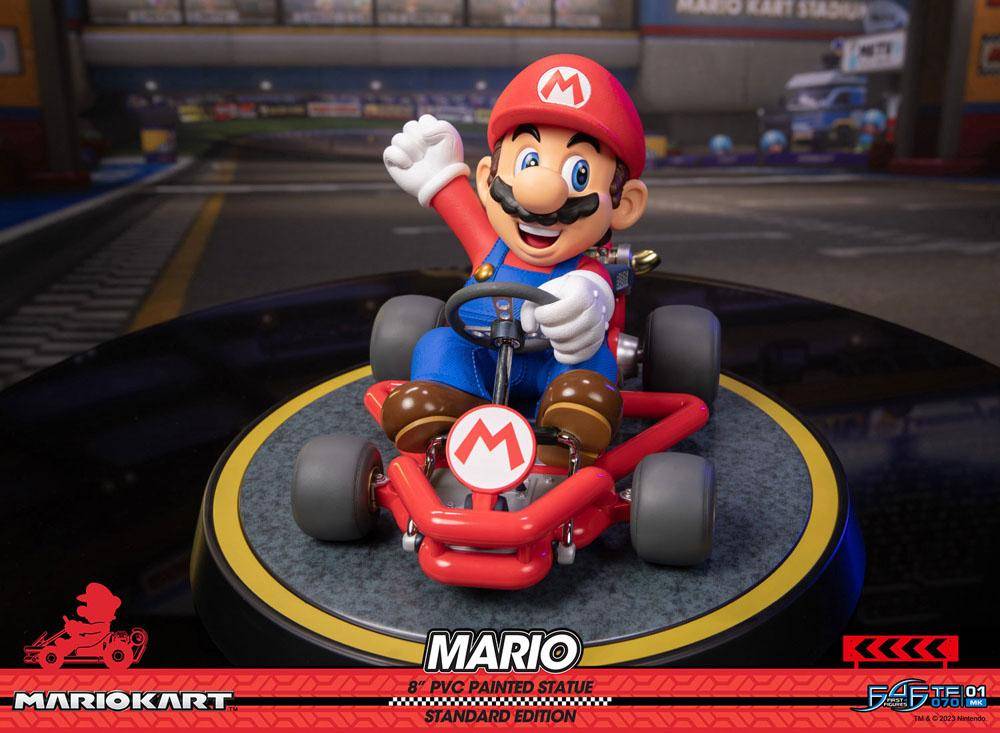 Nintendo - Statue Mario Kart Mario (Standard Edition) - 19 cm