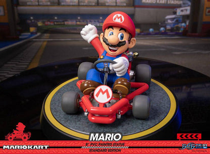 Nintendo - Statue Mario Kart Mario (Standard Edition) - 19 cm