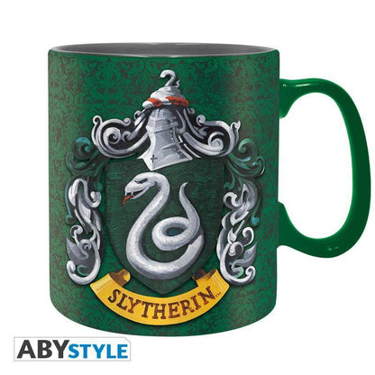 Harry Potter Packung Tasse + Schlüsselanhänger + Button Slytherin