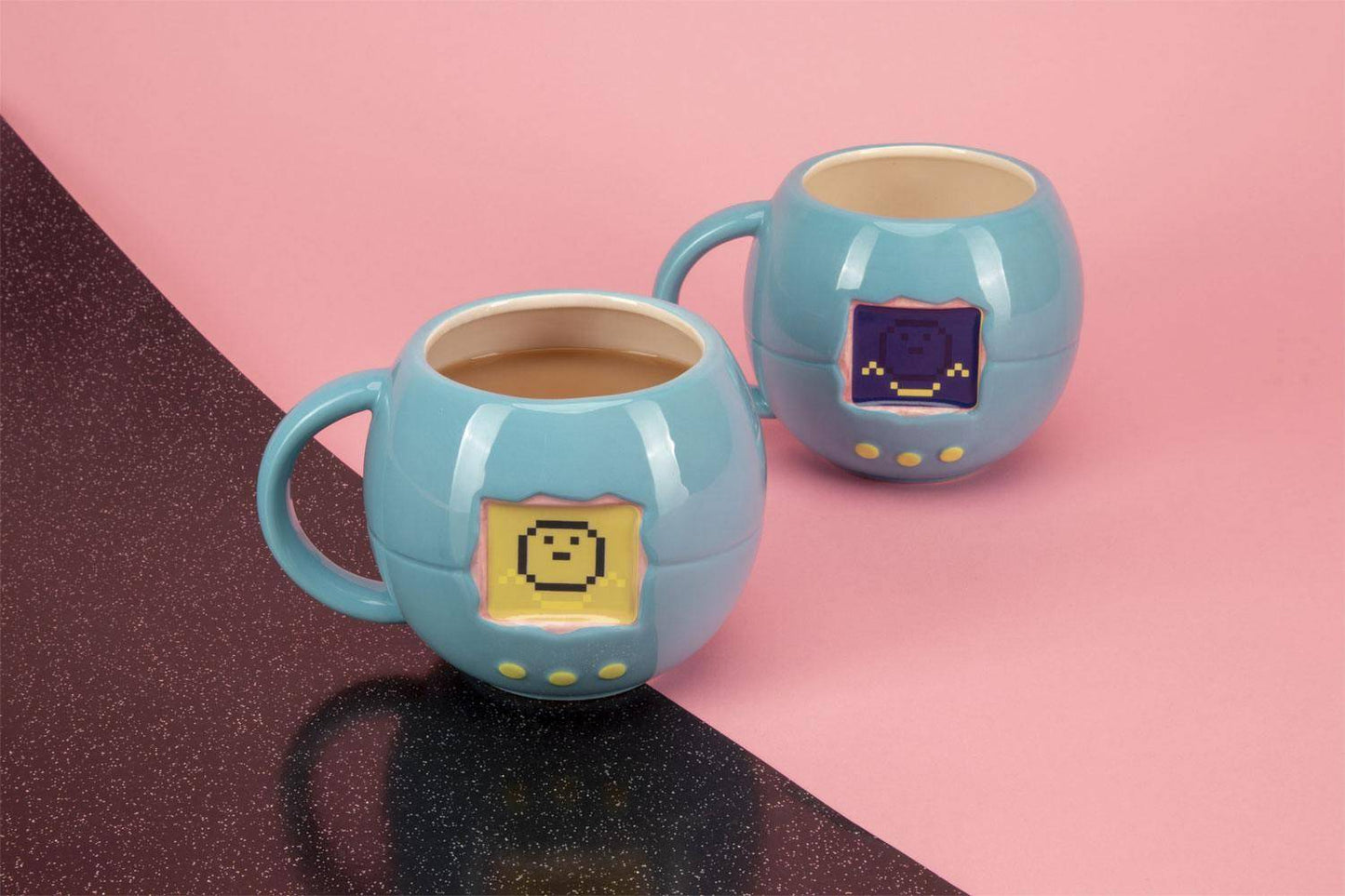 Tamagotchi Tasse mit Thermoeffekt Shaped Tamagotchi