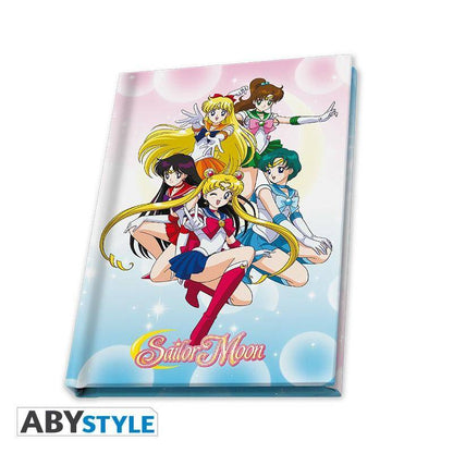 Sailor Moon - Geschenksset Tasse 320ml + Schlüsselanhänger PVC + Notizbuch "Sailor Moon"