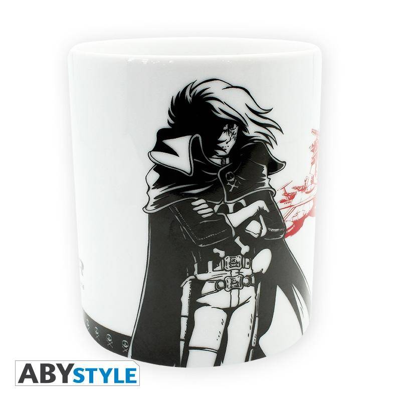 Captain Harlock  Pck Tasse + Schlüsselbund + Badges Emblem