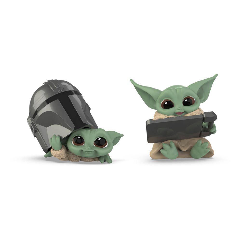 Star Wars Mandalorian Bounty Collection Figuren 2er-Pack The Child Helmet Peeking & Datapad Tablet