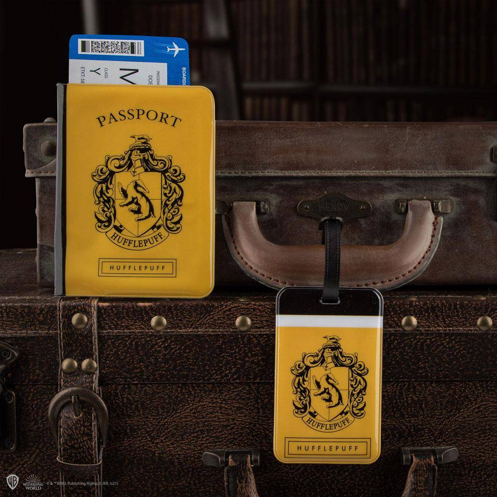 Harry Potter Kofferanhänger & Reisepass-Halter Set Hufflepuff