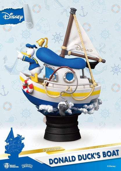 Disney Summer Series D-Stage PVC Diorama Donald Duck's Boot 15 cm
