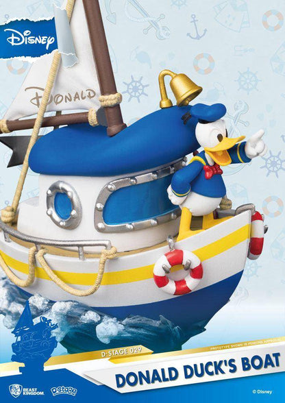 Disney Summer Series D-Stage PVC Diorama Donald Duck's Boot 15 cm
