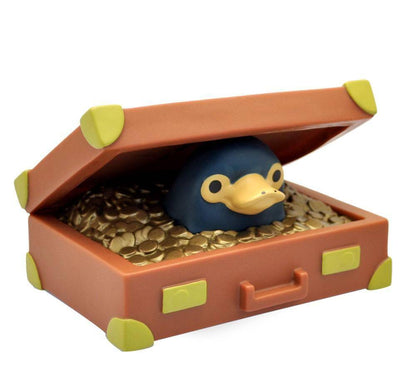 Phantastische Tierwesen - Spardose Niffler im Koffer - 16 cm